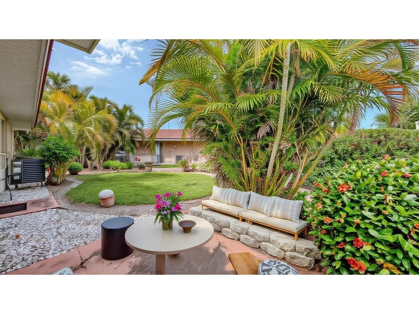 2121 Pueblo Circle #V6 Sarasota FL 34231 A4692375 image37