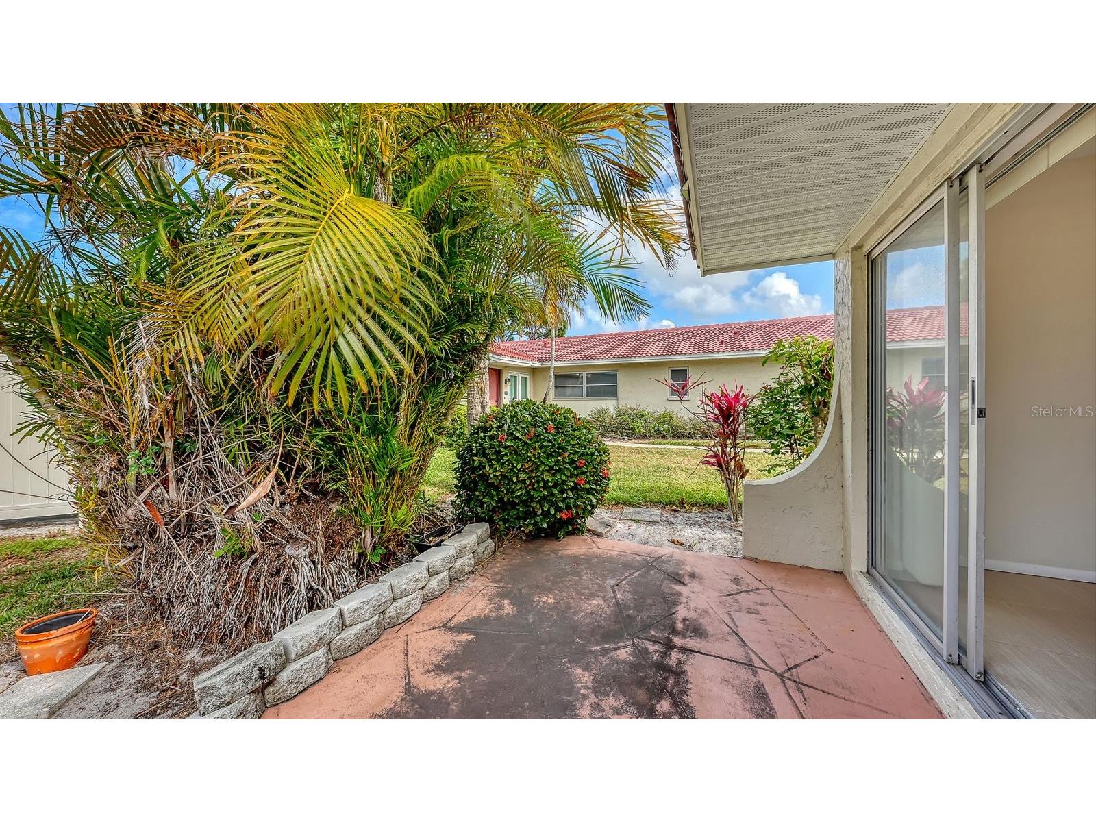 2121 Pueblo Circle #V6 Sarasota FL 34231 A4692375 image39