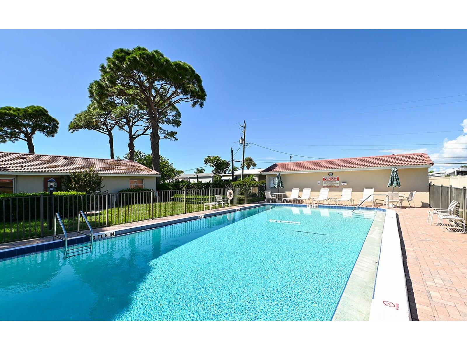 2121 Pueblo Circle #V6 Sarasota FL 34231 A4692375 image41