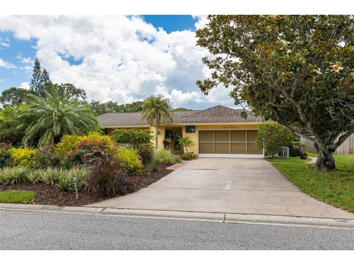 2121 Sarazen Drive Dunedin FL 34698 U8202856 image1