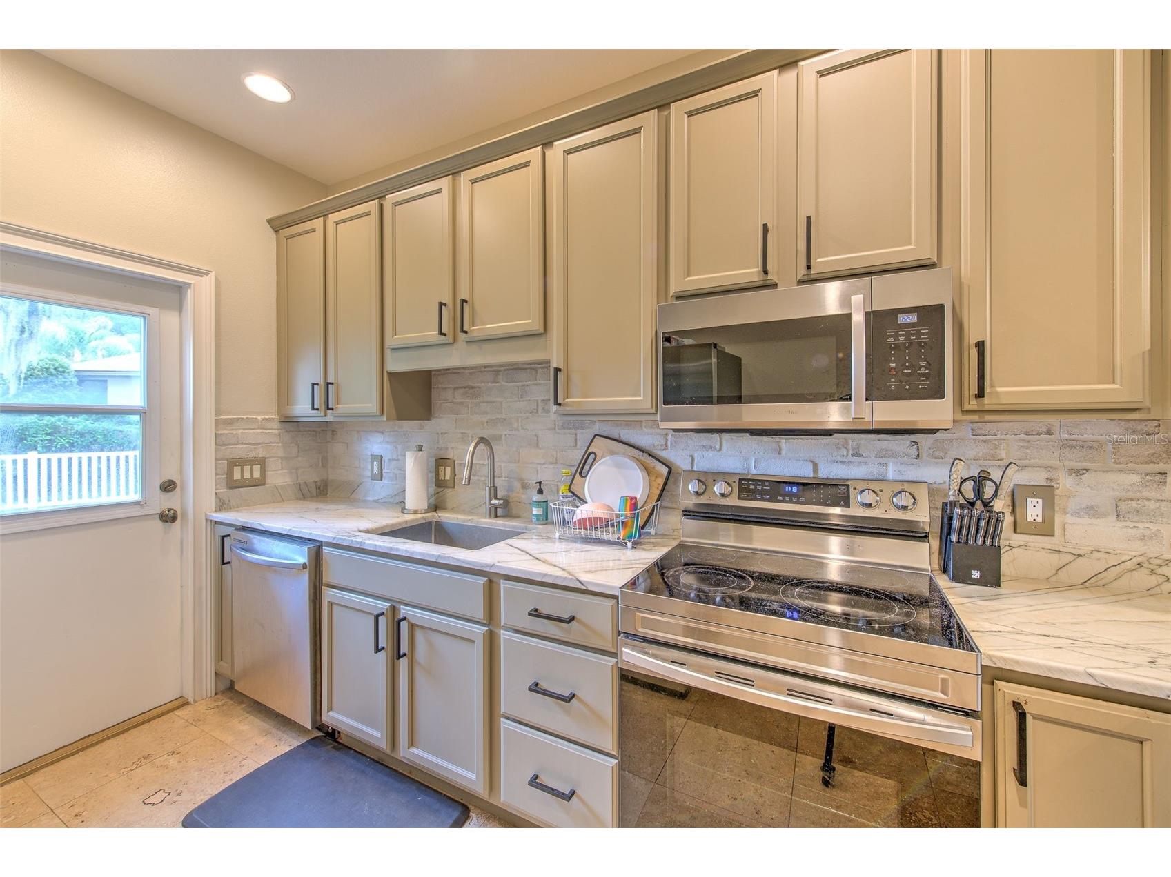 2121 Southern Oaks Lane Lakeland FL 33813 TB8526317 image59