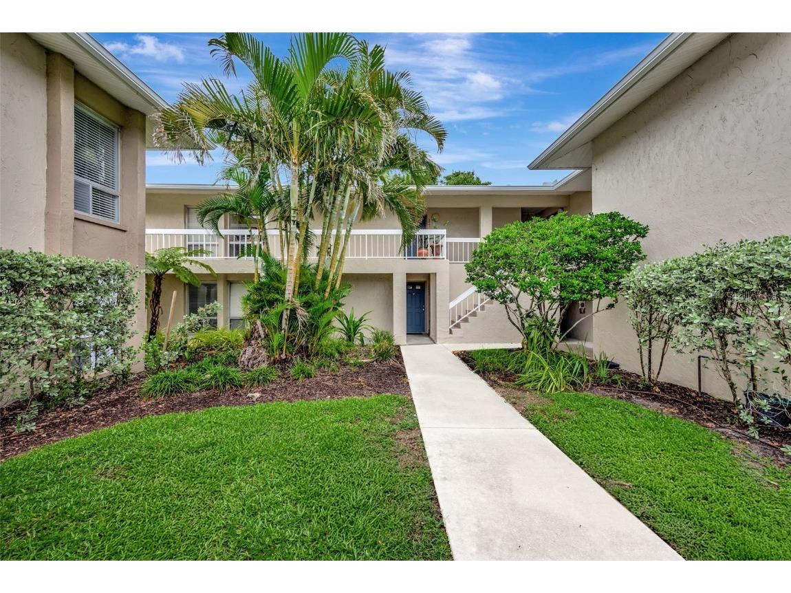 2121 Wood Street #124 Sarasota FL 34237 A4657991 image1
