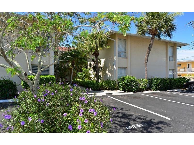 2121 Wood Street #135 Sarasota FL 34237 A4576380 image1