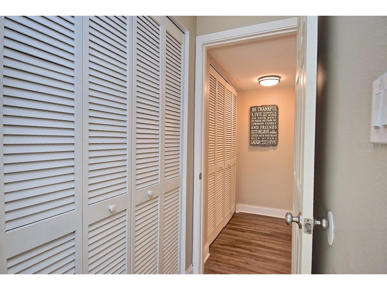 2121 Wood Street #201 Sarasota FL 34237 A4687914 image19