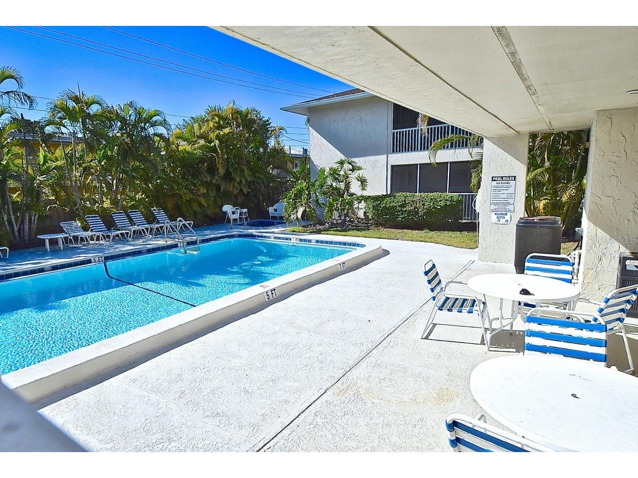 2121 Wood Street #201 Sarasota FL 34237 A4687914 image24