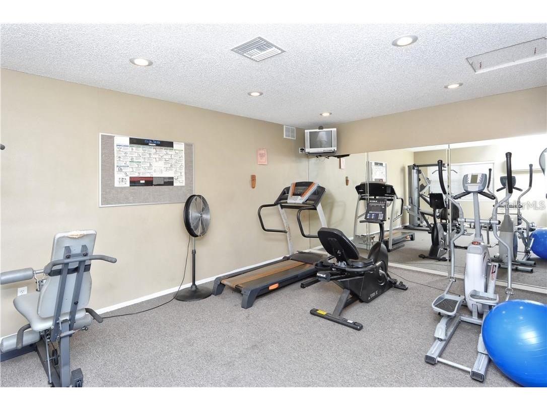 2121 Wood Street #201 Sarasota FL 34237 A4687914 image28