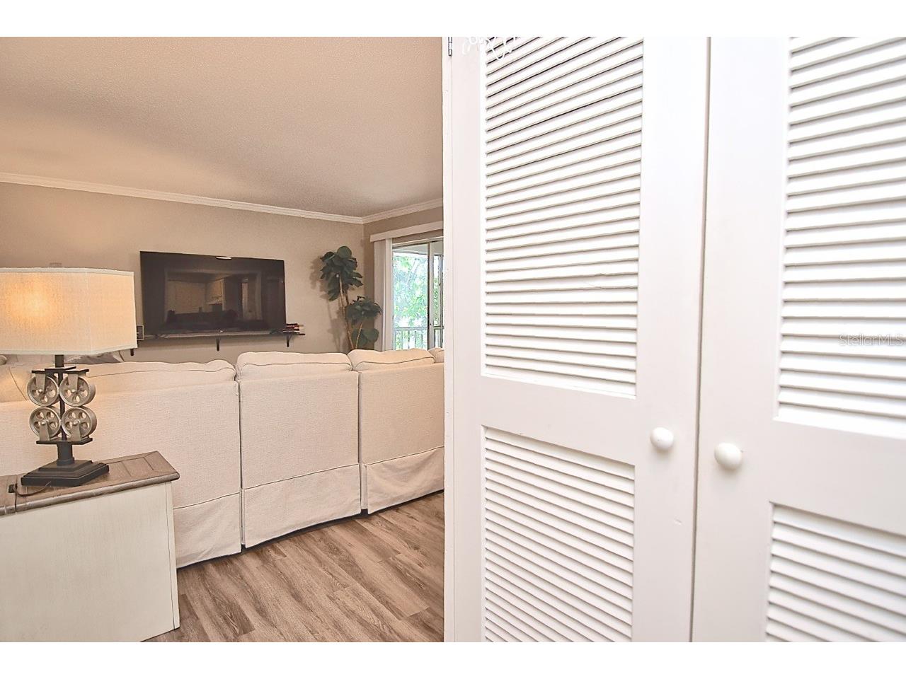 2121 Wood Street #201 Sarasota FL 34237 A4687914 image3