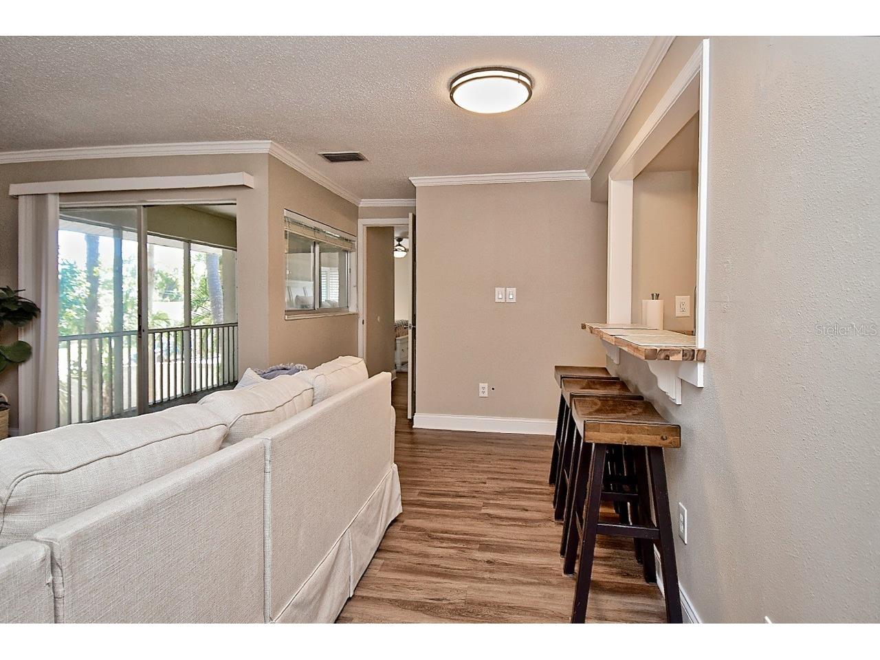 2121 Wood Street #201 Sarasota FL 34237 A4687914 image4