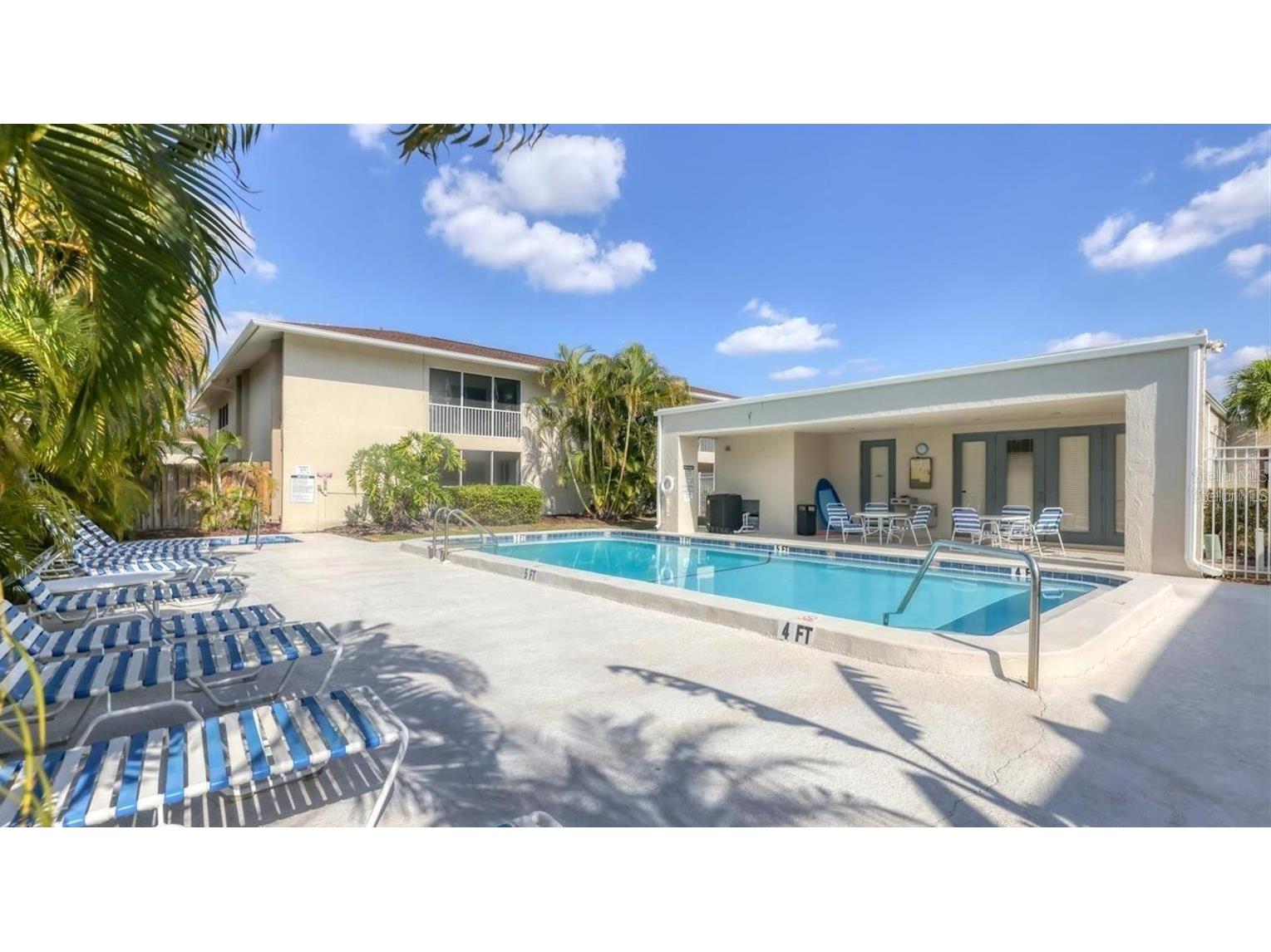 2121 Wood Street #A103 Sarasota FL 34237 A4688384 image32