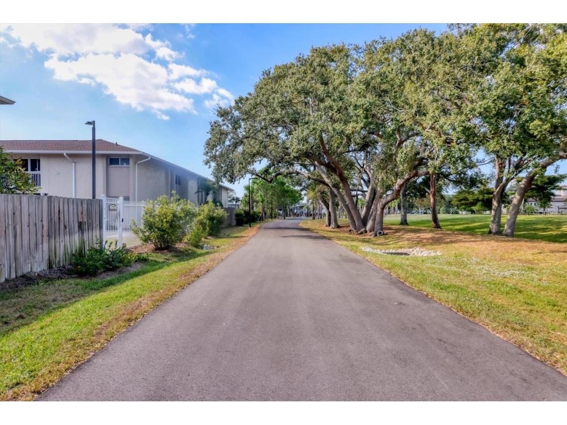 2121 Wood Street #C110 Sarasota FL 34237 A4673243 image34