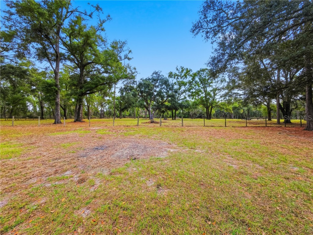 21210 137th Drive O'Brien FL 32071 TB8461474 image24