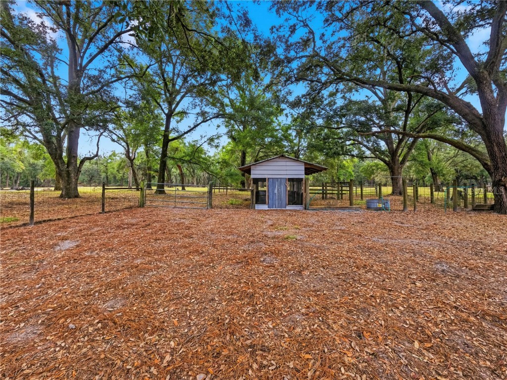 21210 137th Drive O'Brien FL 32071 TB8461474 image26