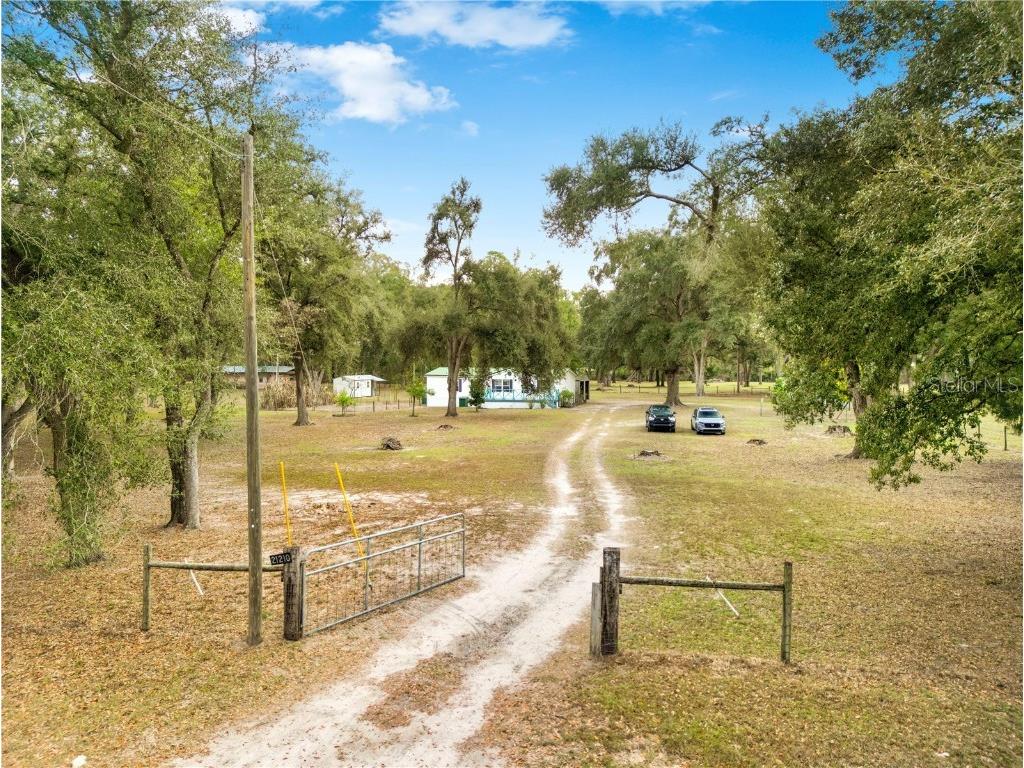 21210 137th Drive O'Brien FL 32071 TB8461474 image38