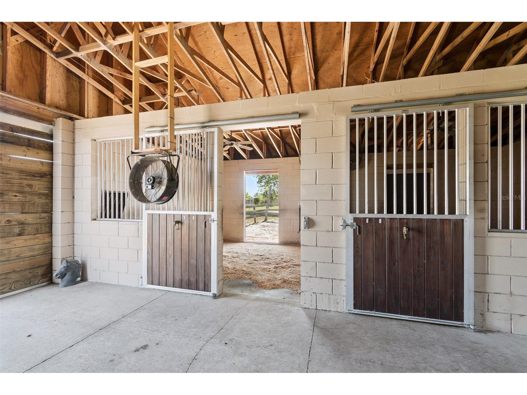 21210 Horse Ranch Rd Mount Dora FL 32757 - Lake of The Woods G5109273 image20