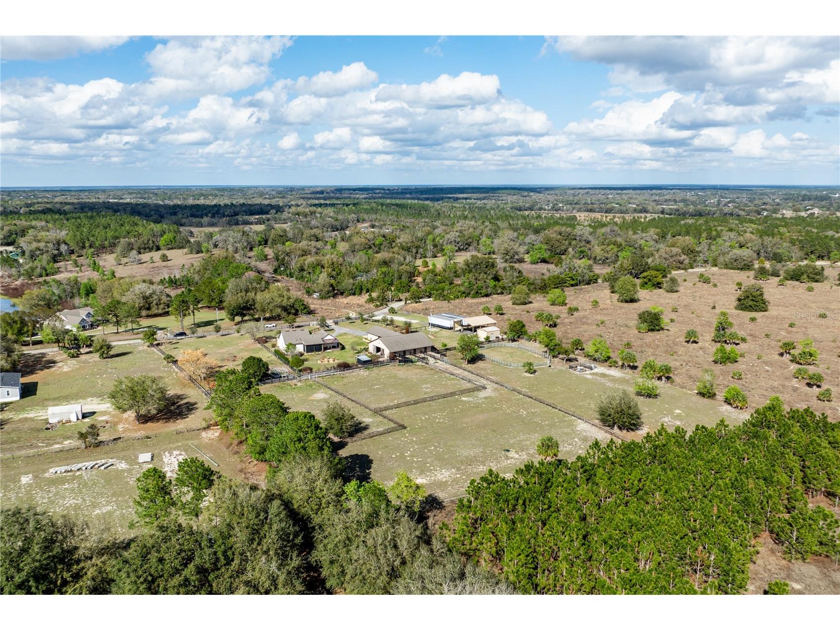 21210 Horse Ranch Rd Mount Dora FL 32757 - Lake of The Woods G5109273 image56