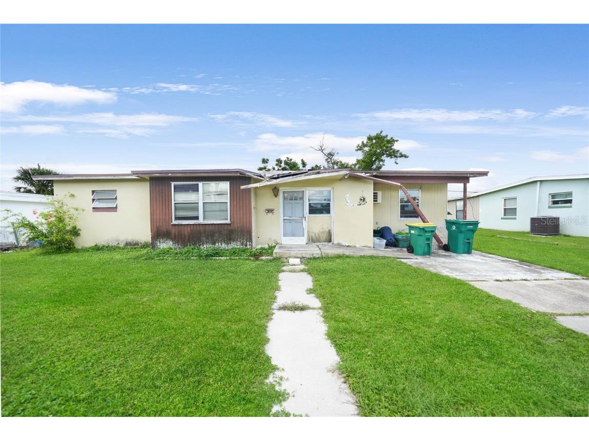 21211 Midway Boulevard Port Charlotte FL 33952 D6132711 image1