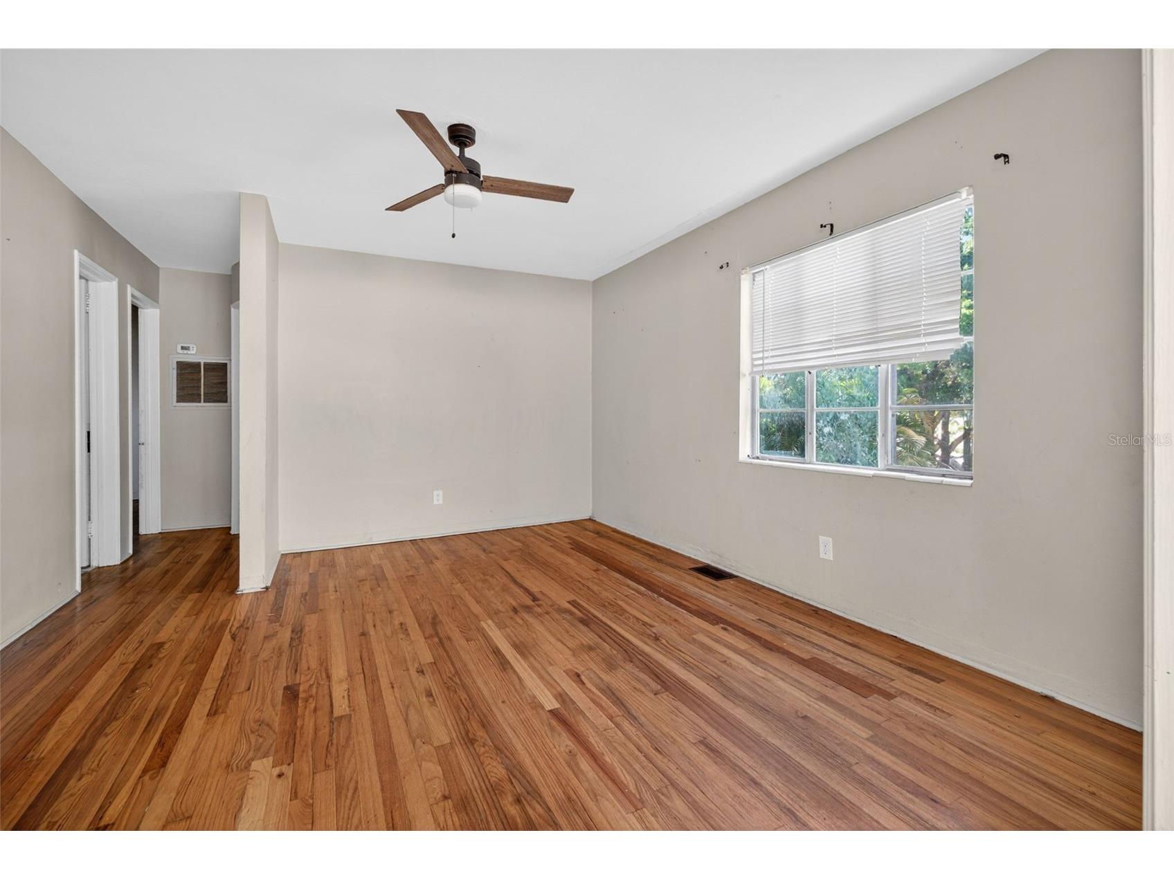 2122 6th Avenue N Saint Petersburg FL 33713 TB8510087 image11