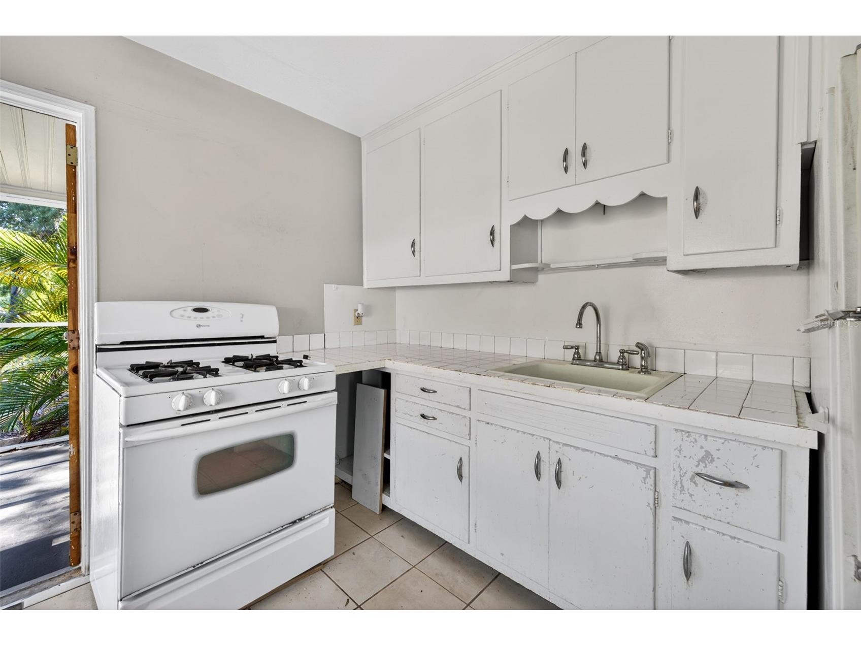 2122 6th Avenue N Saint Petersburg FL 33713 TB8510087 image5