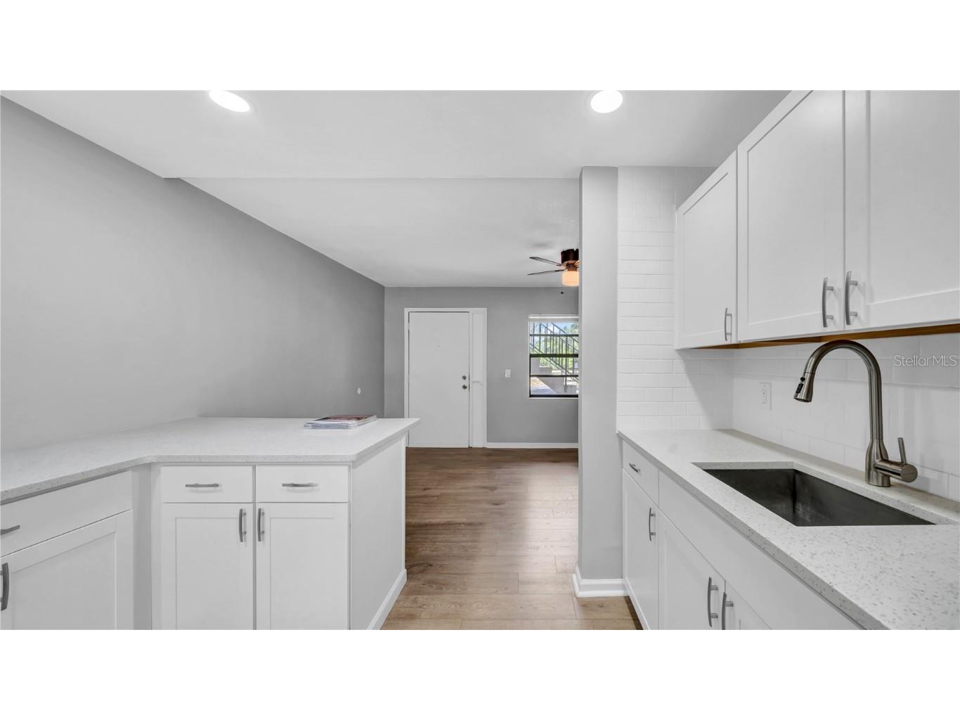 2122 Bradford Street #505 Clearwater FL 33760 TB8374535 image9