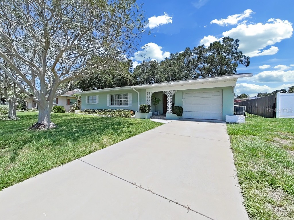 2122 Burnice Drive Clearwater FL 33764 U8203150 image1