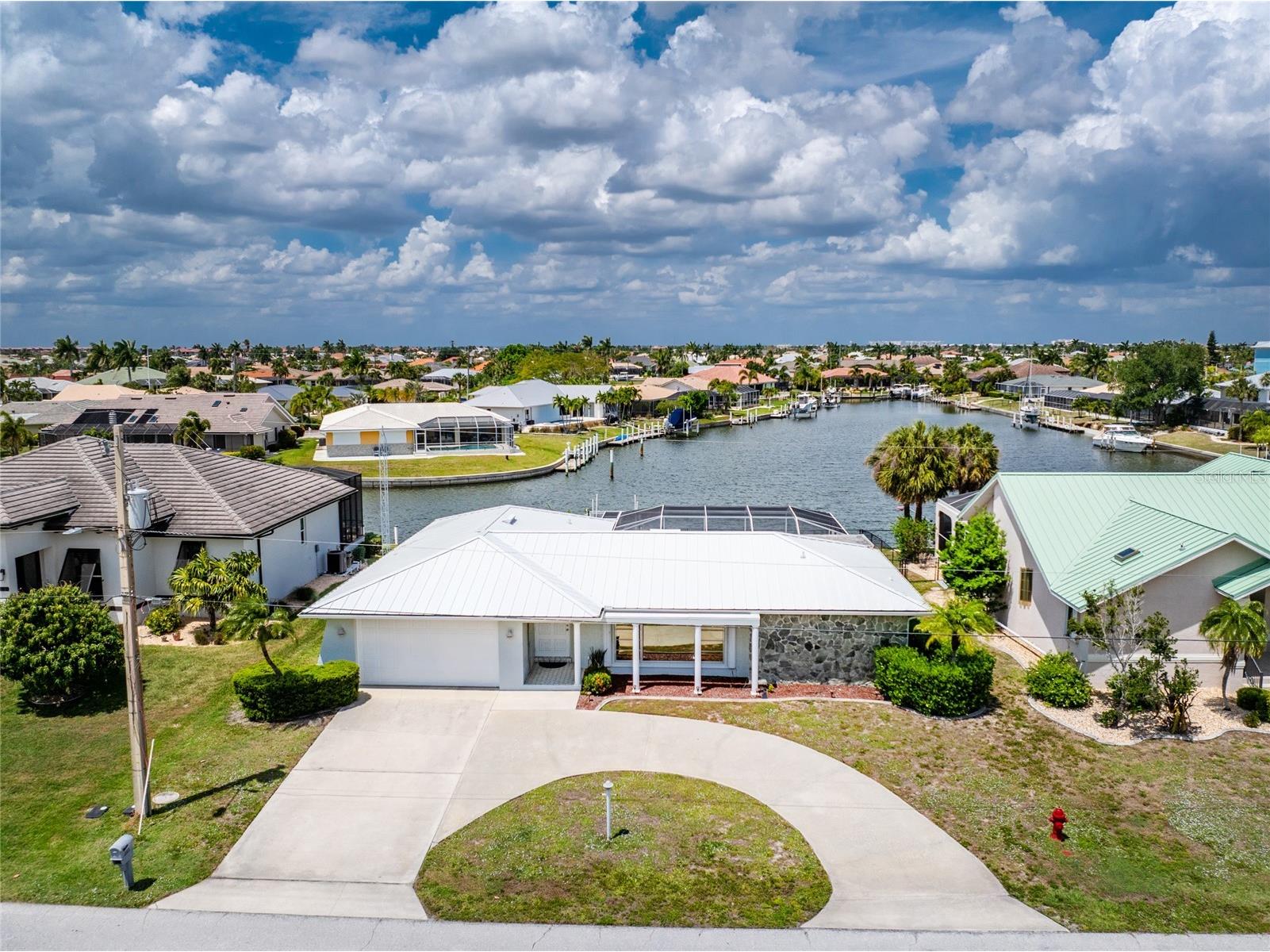 2122 Cassino Court Punta Gorda FL 33950 C7525300 image1