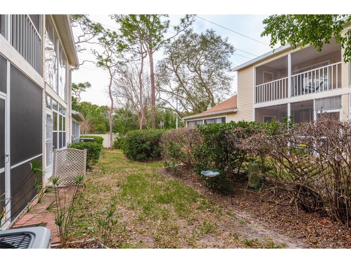 2122 Clover Hill Road, Palm Harbor, FL, 34683 MLS U8233488 Edina