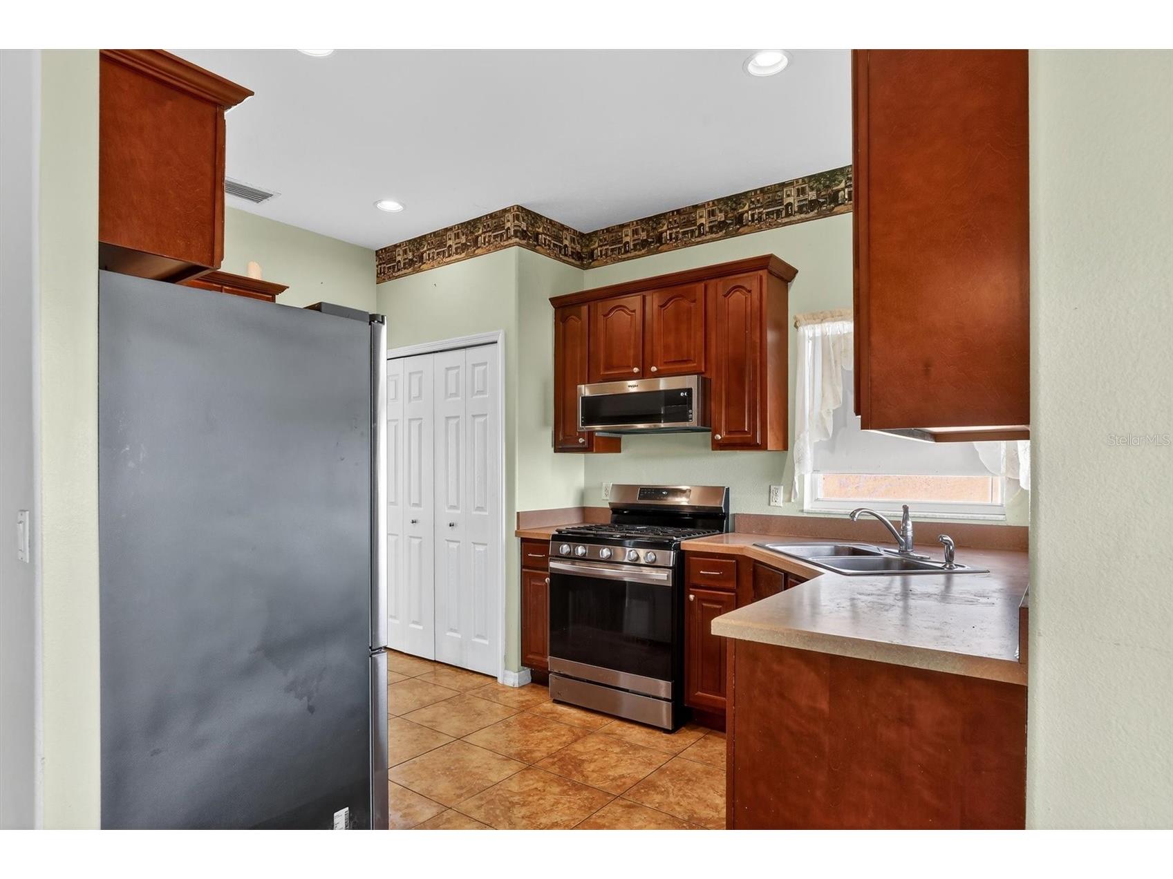 2122 Dumas Drive Deltona FL 32738 - LAKE DUPONT O6371422 image16