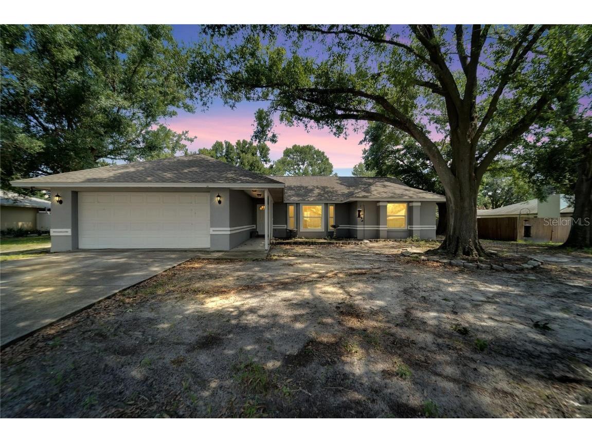 2122 Groveglen Lane N Lakeland FL 33813 L4937904 image1