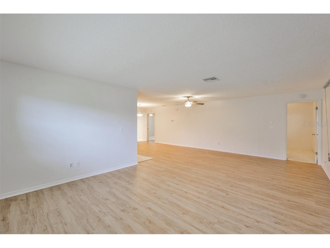 2122 Hereford Drive #511 Sun City Center FL 33573 TB8432073 image18