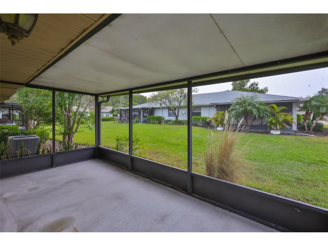 2122 Hereford Drive #511 Sun City Center FL 33573 TB8432073 image31