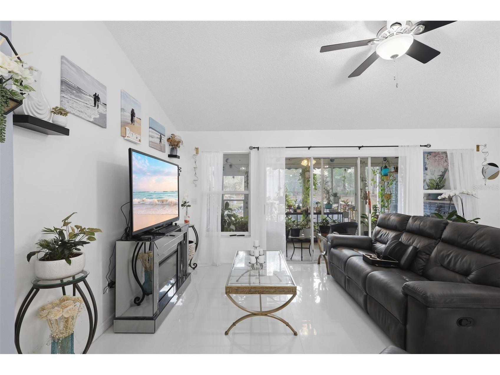 2122 King Richards Court Orange City FL 32763 V4947988 image13