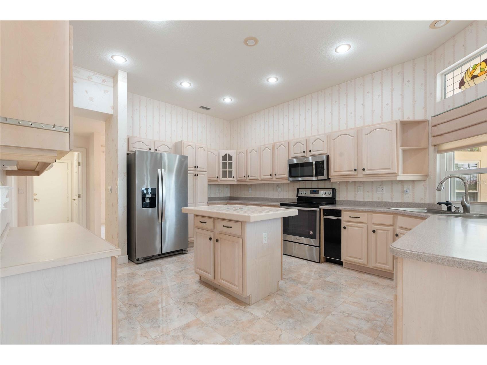 2122 Platinum Drive Sun City Center FL 33573 W7887757 image13