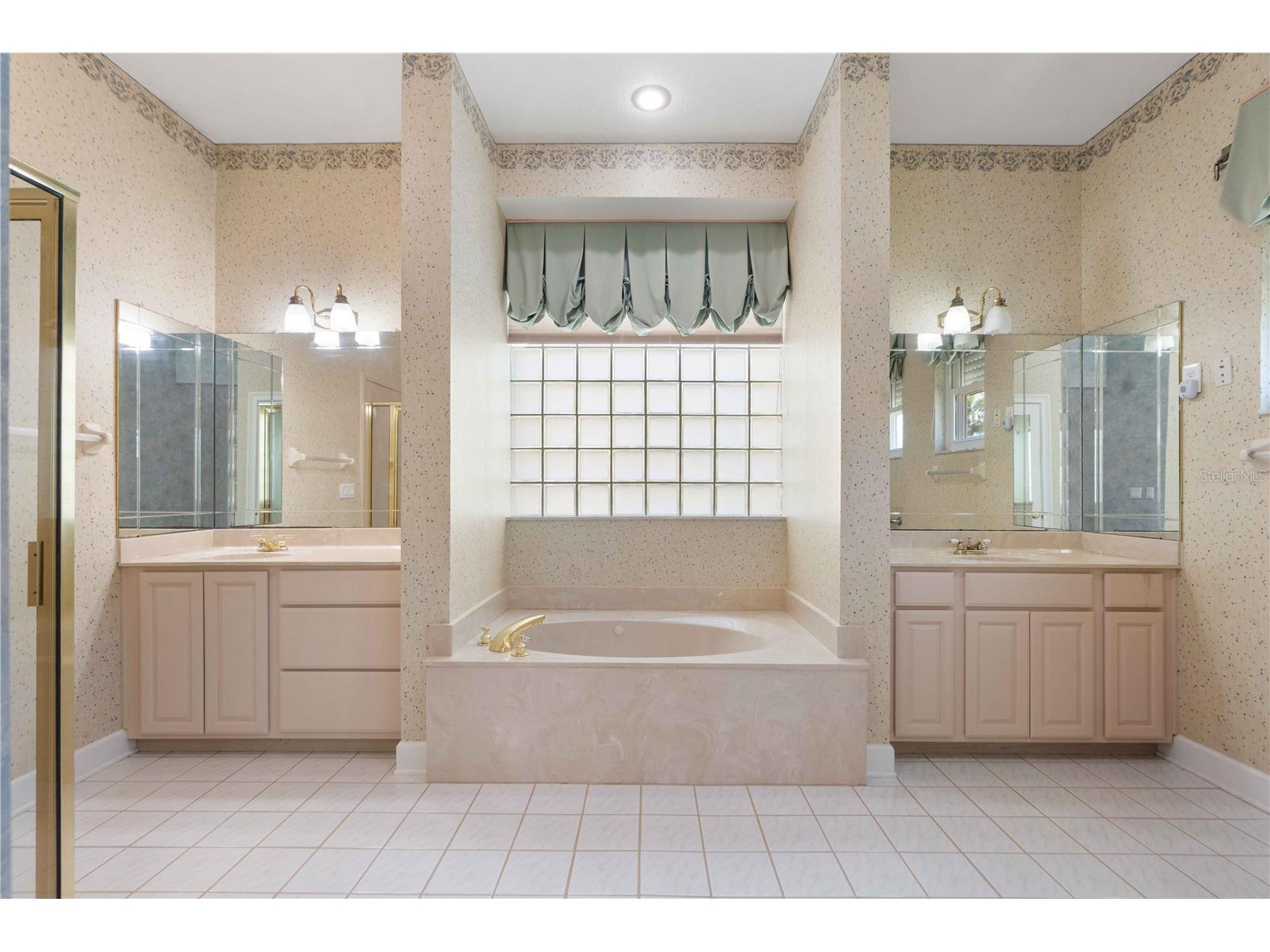 2122 Platinum Drive Sun City Center FL 33573 W7887757 image23