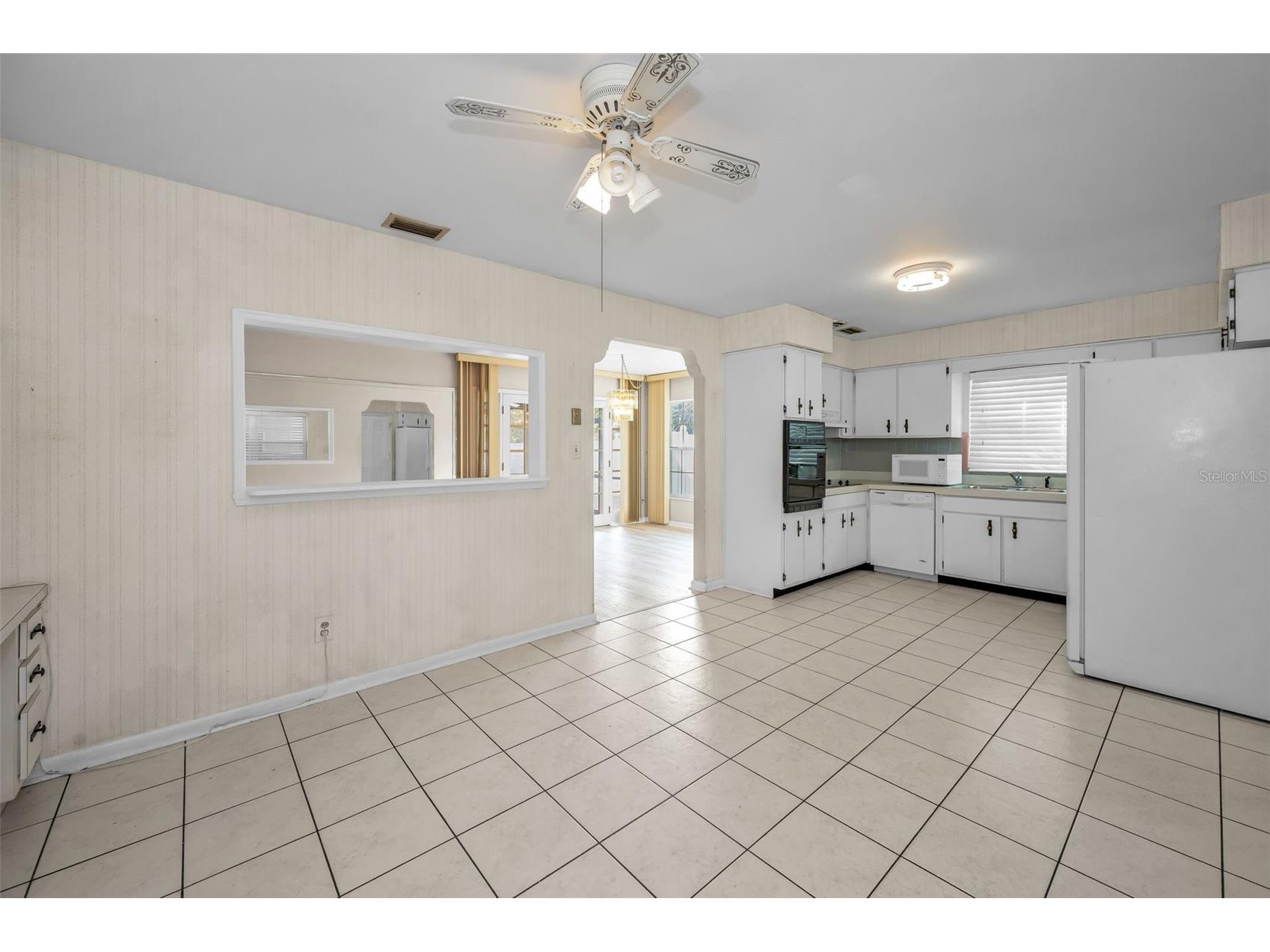 2122 W Erna Drive Tampa FL 33603 TB8463484 image20