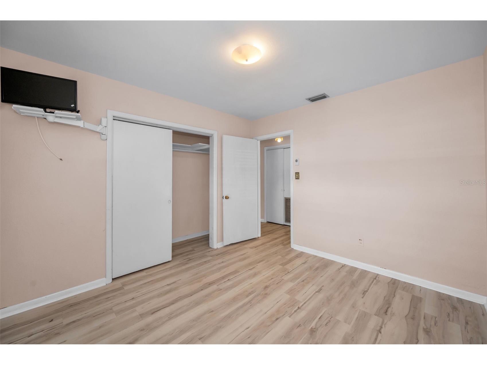 2122 W Erna Drive Tampa FL 33603 TB8463484 image34