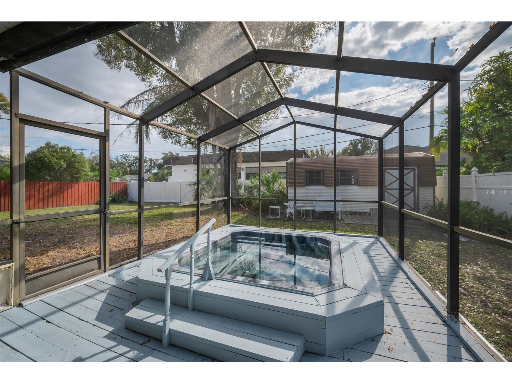 2122 W Erna Drive Tampa FL 33603 TB8463484 image37