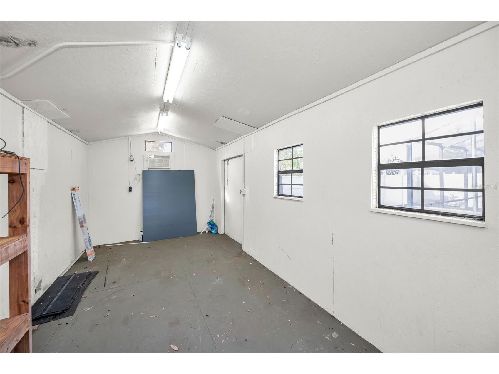 2122 W Erna Drive Tampa FL 33603 TB8463484 image42