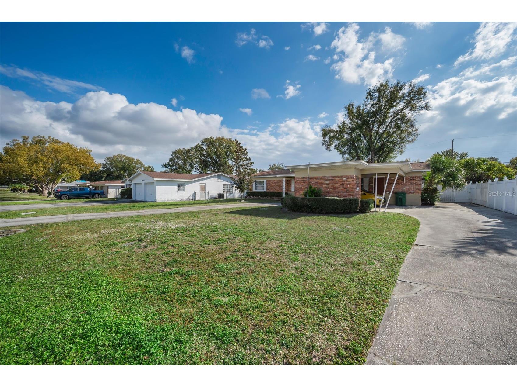 2122 W Erna Drive Tampa FL 33603 TB8463484 image53