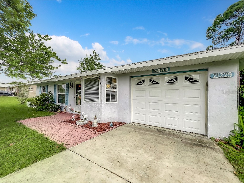 21229 SW Honeysuckle Street Dunnellon FL 34431 OM646452 image1