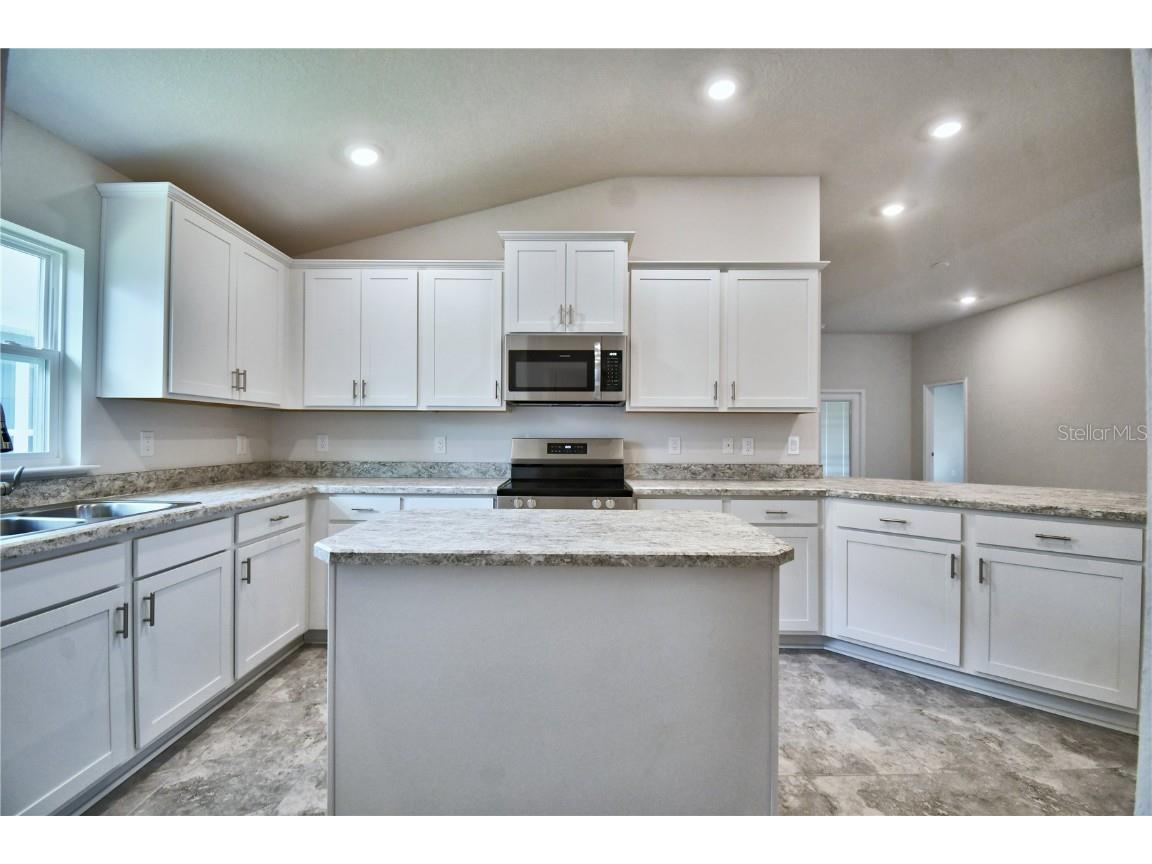 2123 Cartgate Lane Winter Haven FL 33884 P4930644 image12