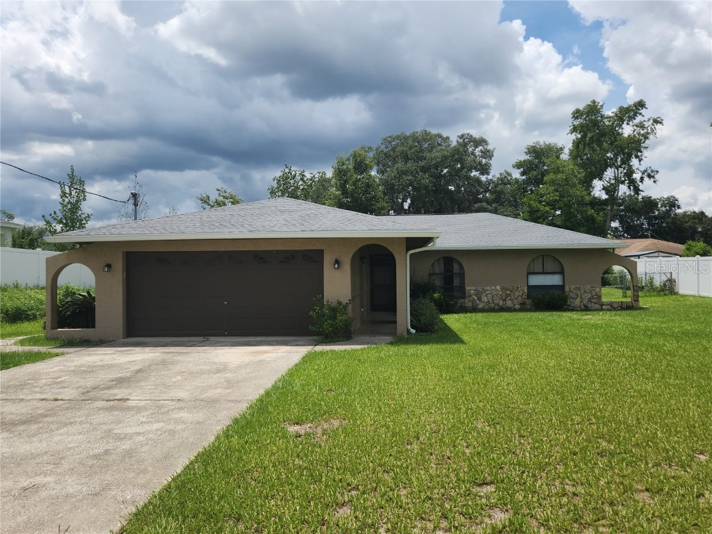 2123 Hawthorne Road Spring Hill FL 34609 W7867304 image1