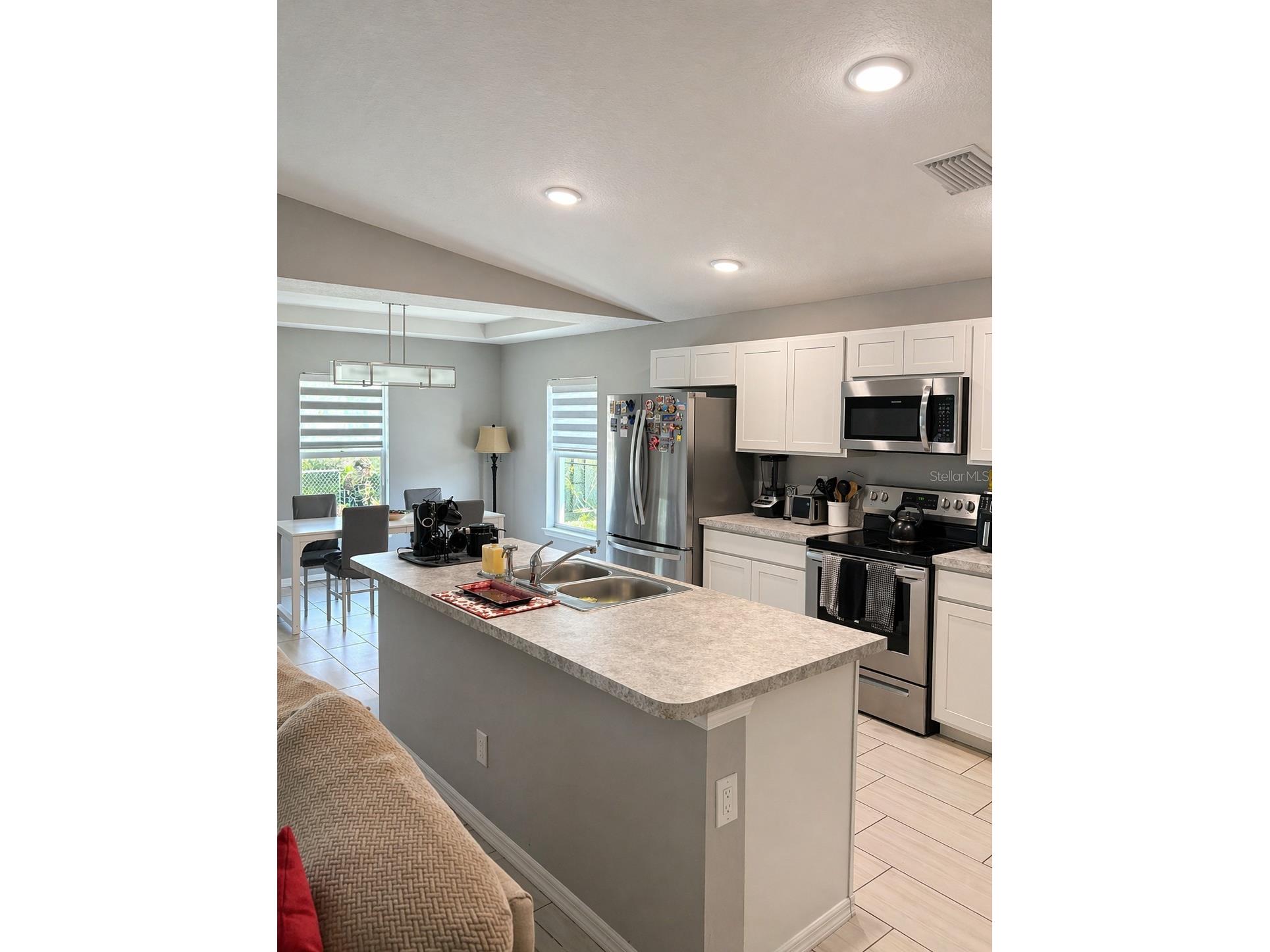 2123 NE 6th Avenue Cape Coral FL 33909 O6400504 image4