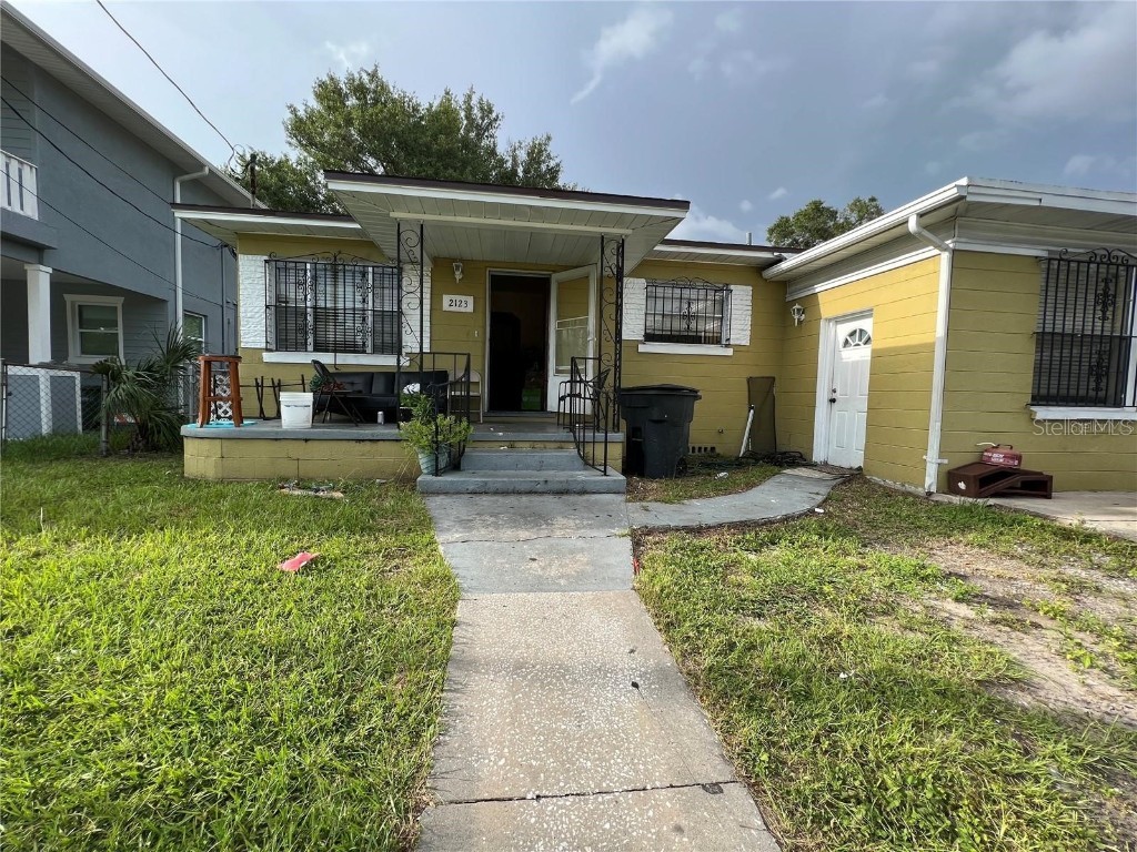 2123 W Saint Joseph Street Tampa FL 33607 TB8316711 image1