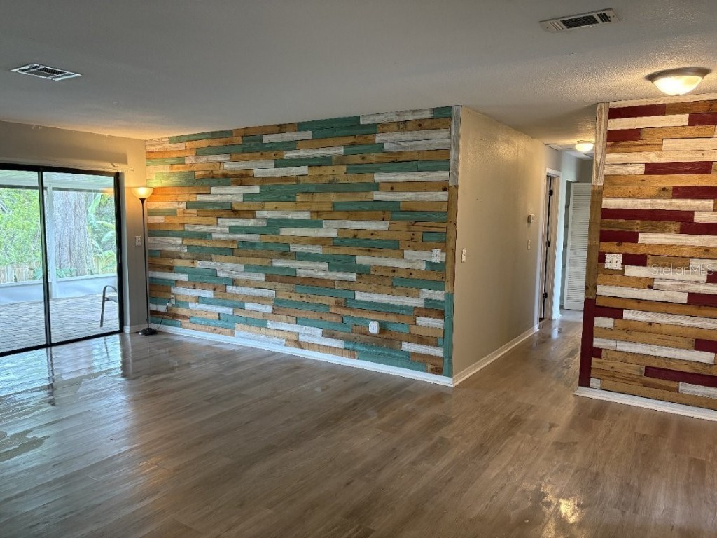 2123 Woodburn Loop S Lakeland FL 33813 TB8392347 image14