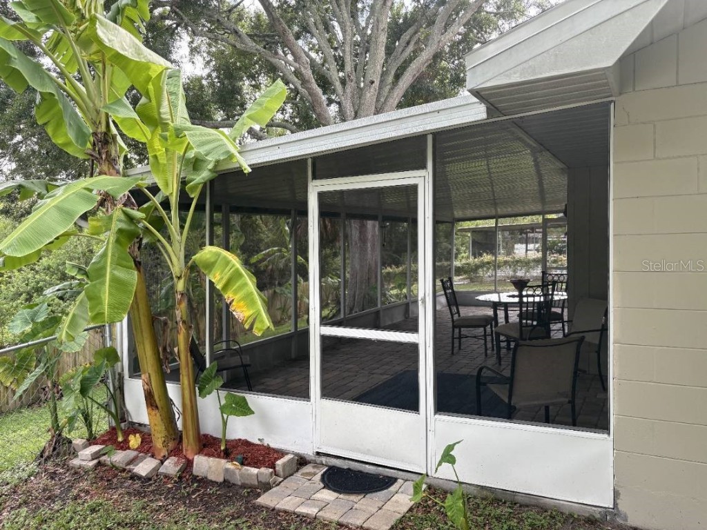 2123 Woodburn Loop S Lakeland FL 33813 TB8392347 image17