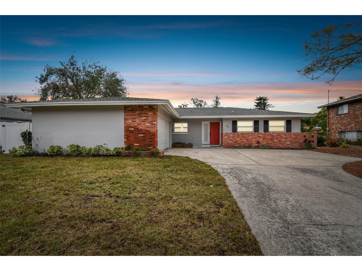 2124 16th Avenue SW Largo FL 33770 TB8341328 image1