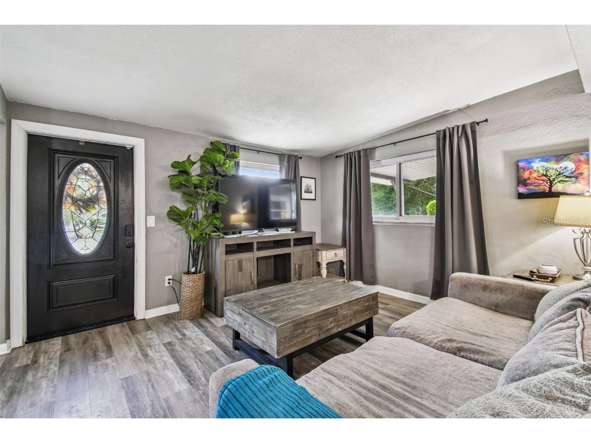 2124 Catalina Drive Clearwater FL 33764 W7878578 image3