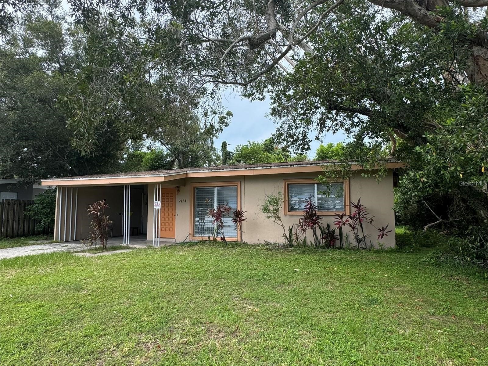 2124 Catalina Drive N Clearwater FL 33763 TB8484637 image1