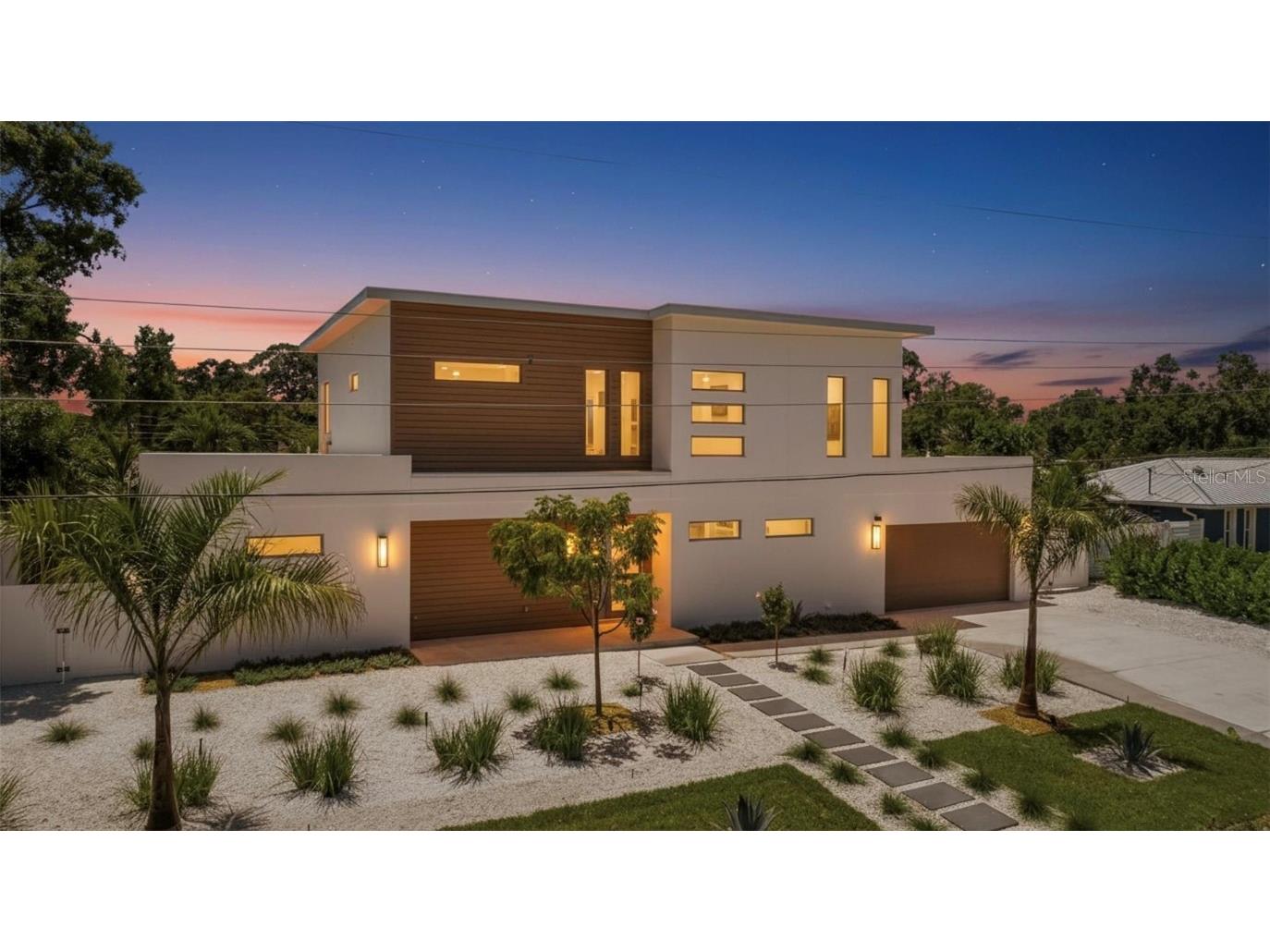 2124 Clematis Place Sarasota FL 34239 A4656371 image1