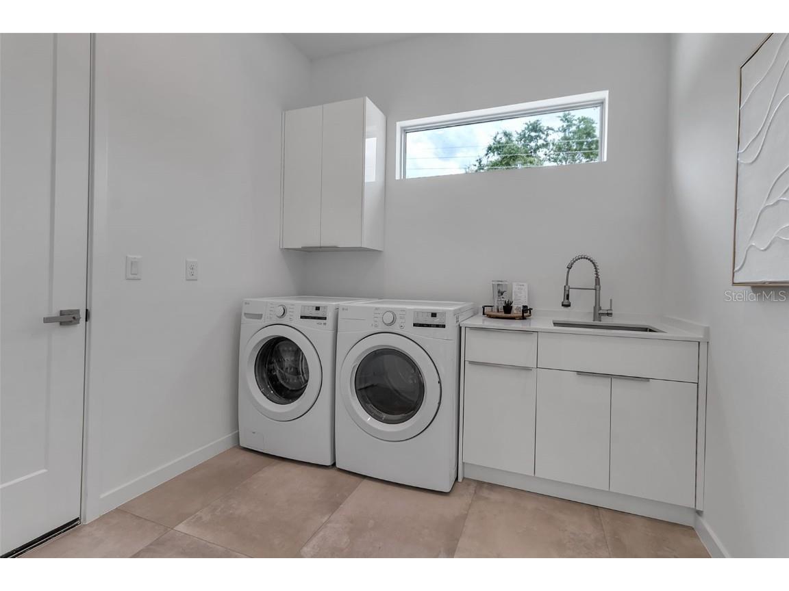 2124 Clematis Place Sarasota FL 34239 A4656371 image13